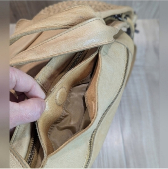 Latico Leather "Martine" Woven Tote Oversized Bag Color Honey - Picture 6 of 15